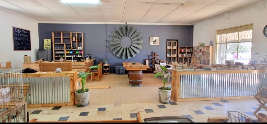 7 Bedroom Property for Sale in Steytlerville Eastern Cape